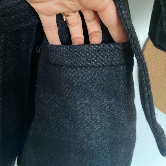 Banana Republic black wool coat - Picture 6 of 7